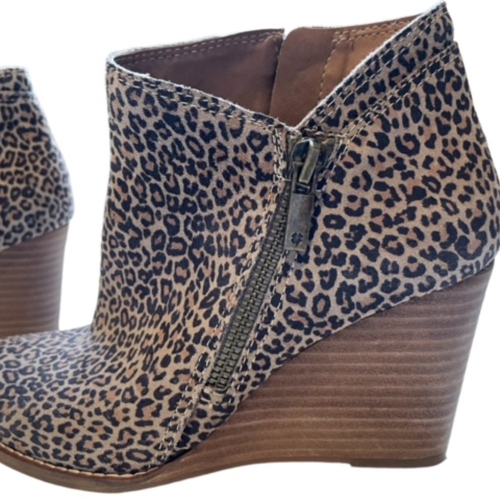 Lucky Brand LK-YEWANI Ankle Booties Size 6 1/2 (NEVER WORN)